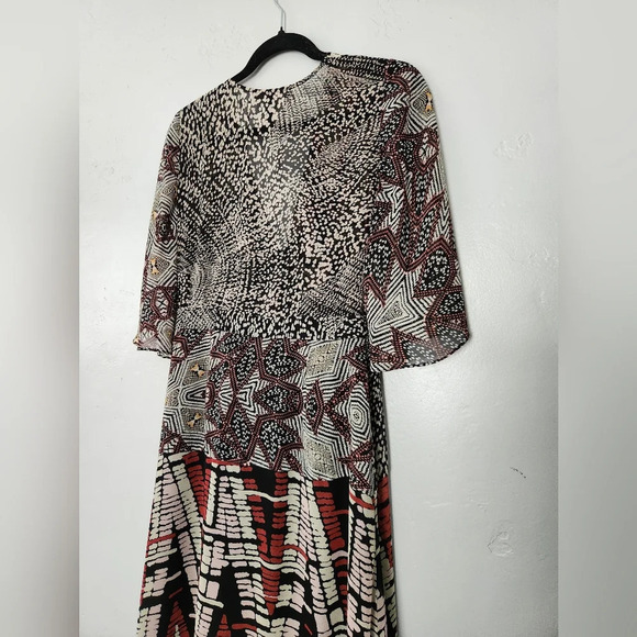 BCBG MaxAzria Abstract Patchwork Maxi Wrap Dress sz Small - Picture 4 of 11